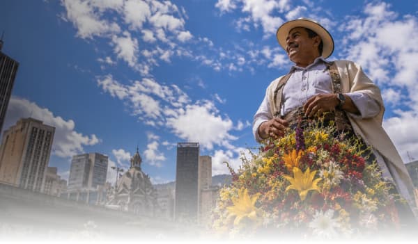 Vuela de Valledupar a Medellín y disfruta la Feria de las Flores